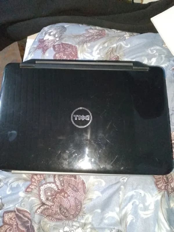 DELL Inspiron N5050 — Батуми — 200 ₾