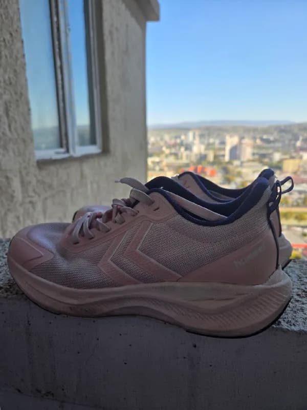 hummel 40 размер — Тбилиси — 100 ₾