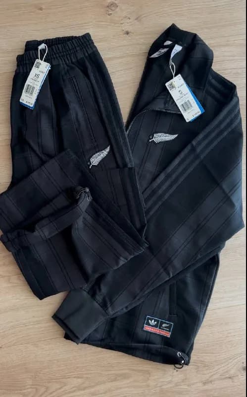 Adidas FIREBIRD JACKET & FIREBIRD TP. — Тбилиси — 250 ₾