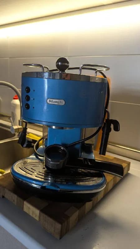 DeLonghi Icona Vintage (б/у) — Тбилиси — 250 ₾