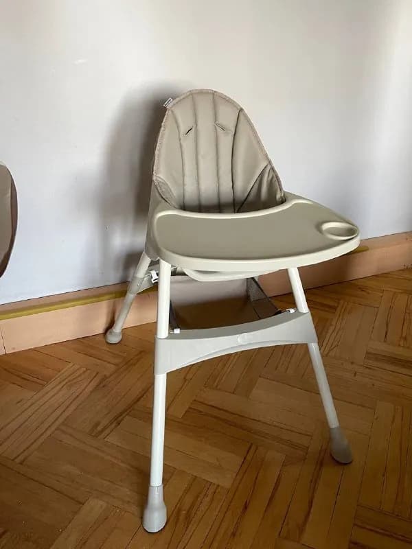 Babyhope. Стильный, удобный, в отличном состоянии. Мягкая сидушка снимается. Без ремней. — Тбилиси — 90 ₾