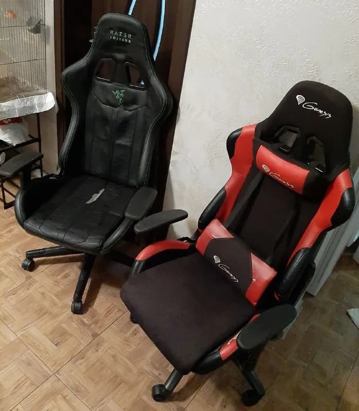 2 штуки. Фирменные, не нонейм. — Батуми — 350 ₾