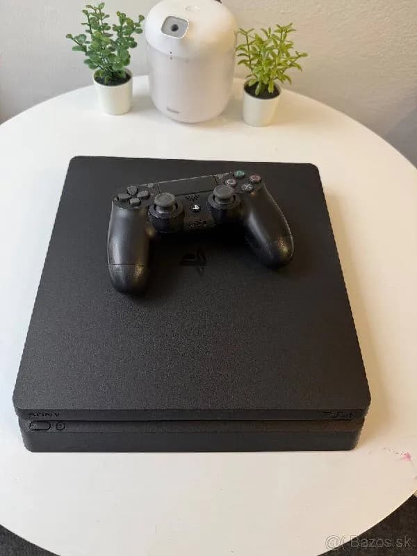 playstation 4 slim იდეალურ მდგომარეობაში 400ლ ბათუმდია [телефон] — Батуми