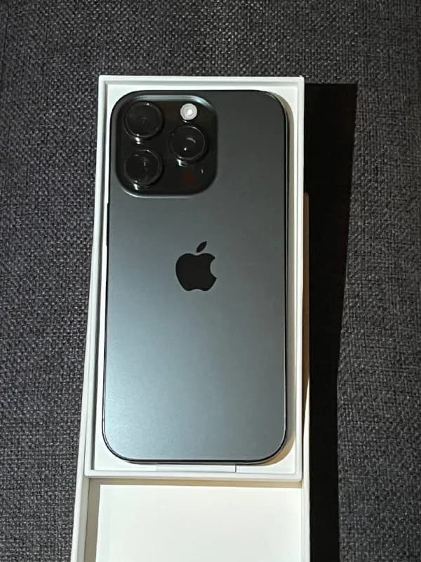 IPHONE 16 PRO 256 GB цена 2600 лари ✅✅✅✅ — Тбилиси — 2 600 ₾