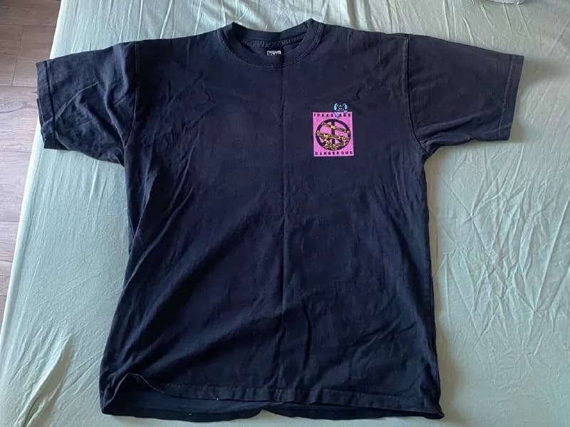 obey — Тбилиси — 50 ₾