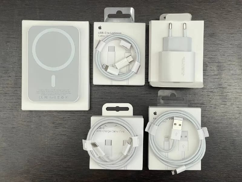 iPhone (Айфон) — Тбилиси — 60 ₾