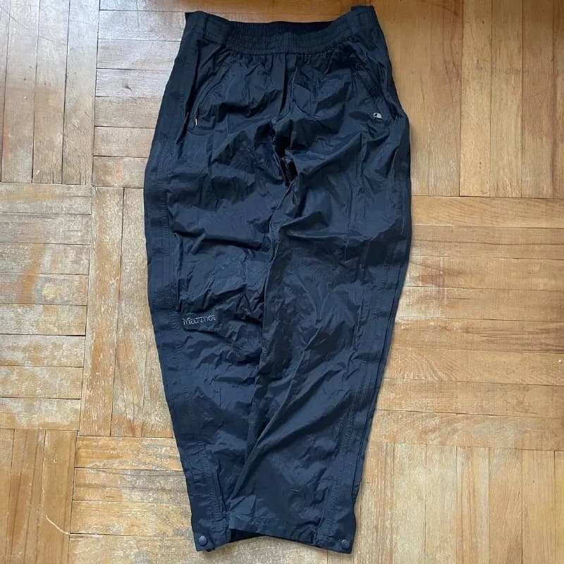 1. Водонепроницаемые штаны Marmot — Тбилиси — 50 ₾