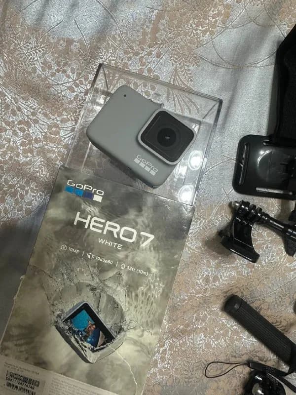 GoPro 7 с полным комплектом аксессуаров. Цена 300 лари — Тбилиси — 300 ₾