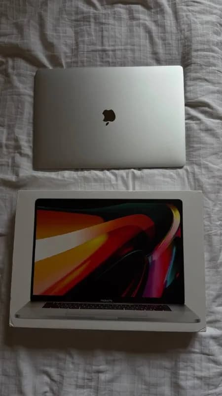 MacBook Pro 16» (2019) — Intel Core i9 / 16 ГБ RAM / 1 ТБ SDD / AMD Radeon Pro 5500M 4 ГБ — Тбилиси — 1 700 ₾