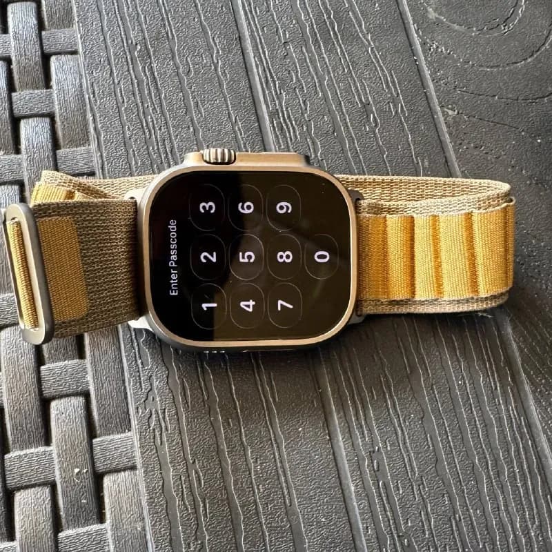 Apple Watch Ultra 2 (49 mm, Original) — Батуми — 1 790 ₾