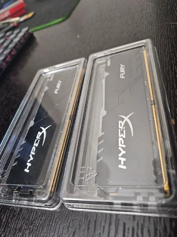 Kingston Fury Beast RGB 32 ГБ (2×16 ГБ) 3200 МГц CL16. — Тбилиси — 100 ₾