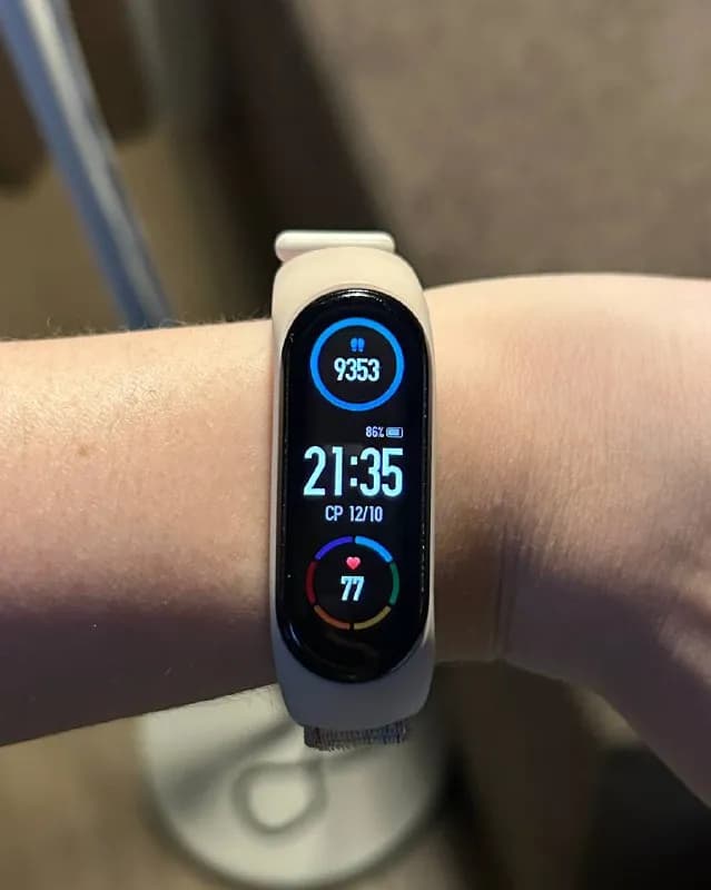 xiaomi mi band 6 — Тбилиси — 20 ₾