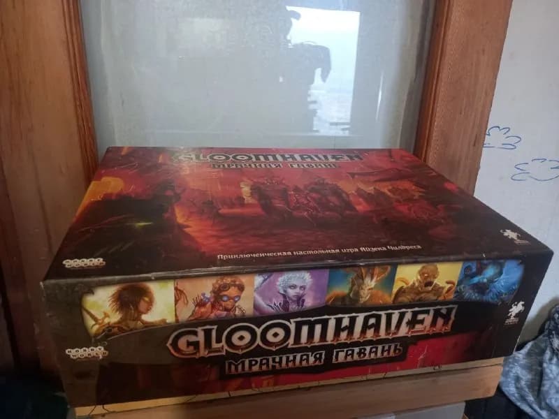 Gloomhaven 250 лари и Frosthaven 400 лари, бу, но в отличном состоянии. Обе за 550 лари — Тбилиси — 250 ₾