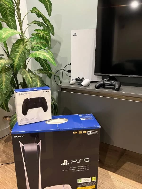 PS5 slim digital — 1400 лари — Тбилиси — 1,400 ₾