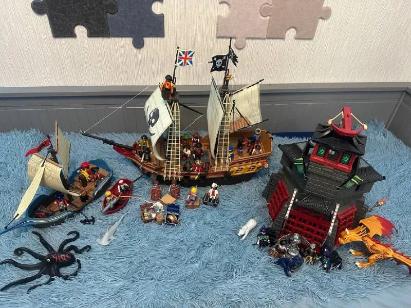 Playmobil конструктор, фигурки. Очень большой набор! Прекрасный подарок на Новый год! — Тбилиси — 300 ₾
