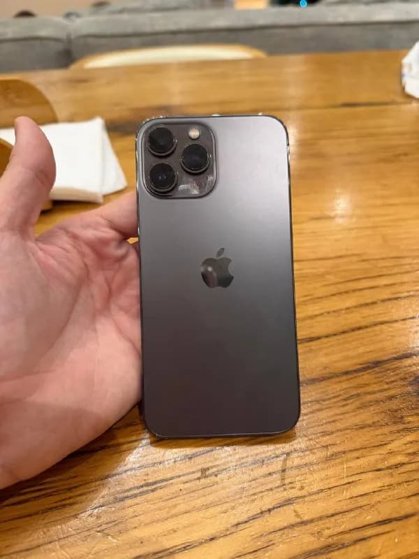iPhone 13 Pro Max 1 TB серый — Тбилиси — 1 400 ₾