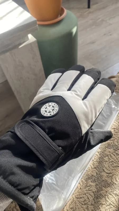 M-L. Покупал себе как s😁 — Тбилиси — 25 ₾