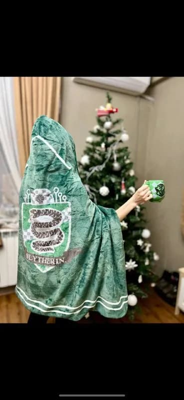 1. Плед-накидка. Теплый. Очень мягкий. Гарри Поттер. Слизерин. Harry Potter Цена 20 лари — Тбилиси — 20 ₾