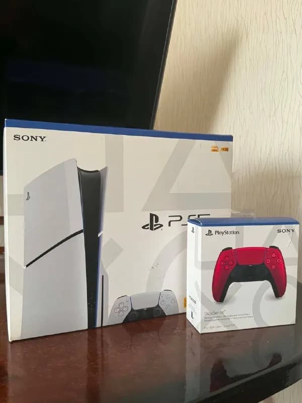 PlayStation 5 Slim Disc Edition + 2 DualSense 🎮🔥 ✅ В идеальном состоянии — работает без каких-либ — Тбилиси — 1 450 ₾