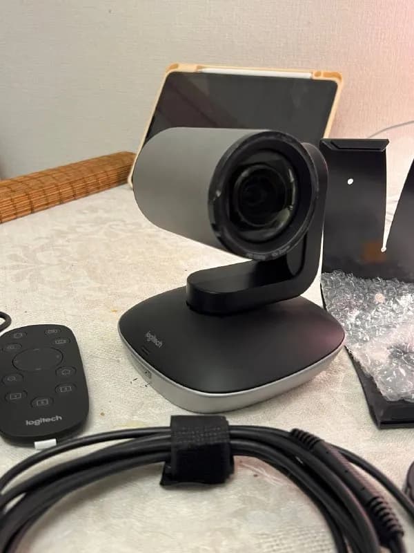 PTZ-камеру Logitech PTZ Pro 2 — новая, ни разу не использовалась, полный комплект (кабели, пульт ДУ, — Тбилиси — 500 ₾