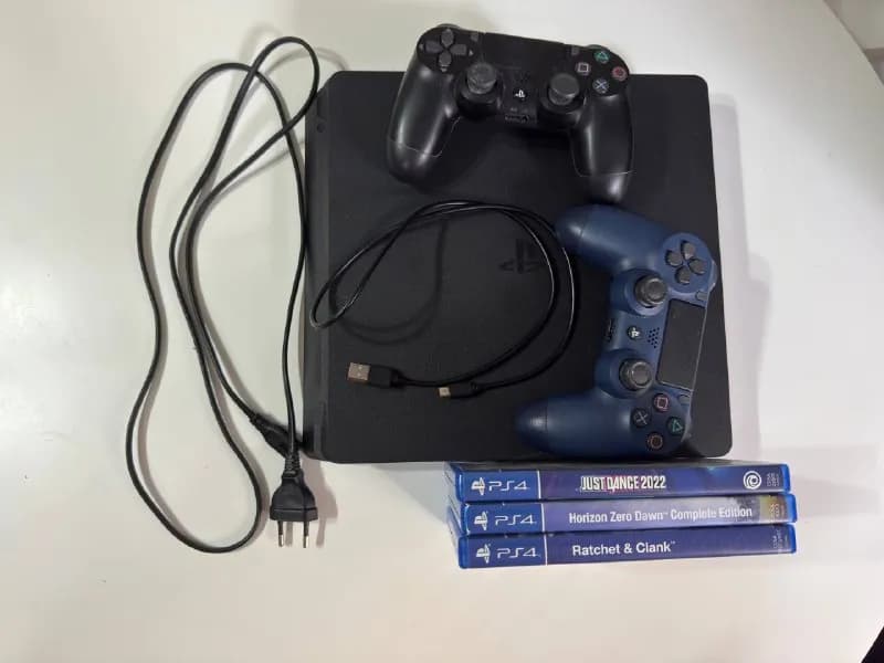 Sony PlayStation 4 Slim на 1ТБ (PS4 Slim) 🎮 — Батуми — 520 ₾
