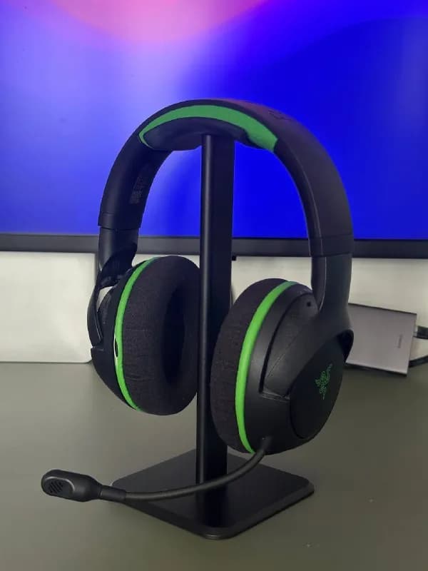 1. Наушники — Razer Kaira for XBOX Wireless — Батуми — 120 ₾