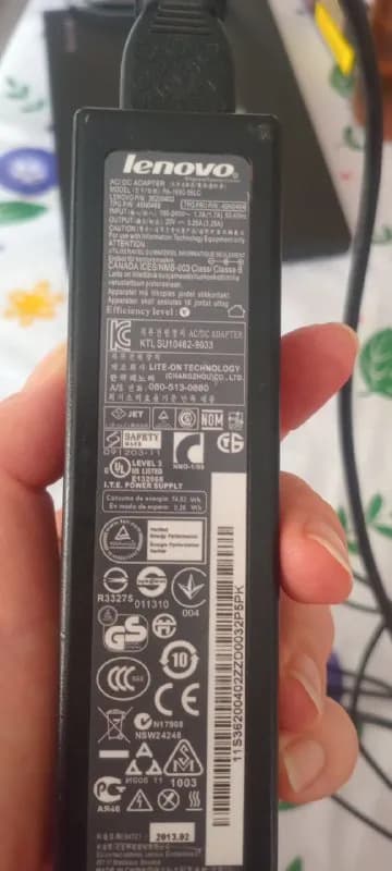 Lenovo, цена 30 лари, состояние хорошее, без следов использования. М Варкетили, или по договорённост — Тбилиси — 30 ₾