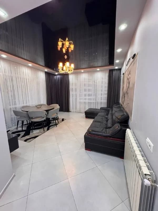 2+1 по улице Инасоридзе, 13 — Батуми — 1 200 $