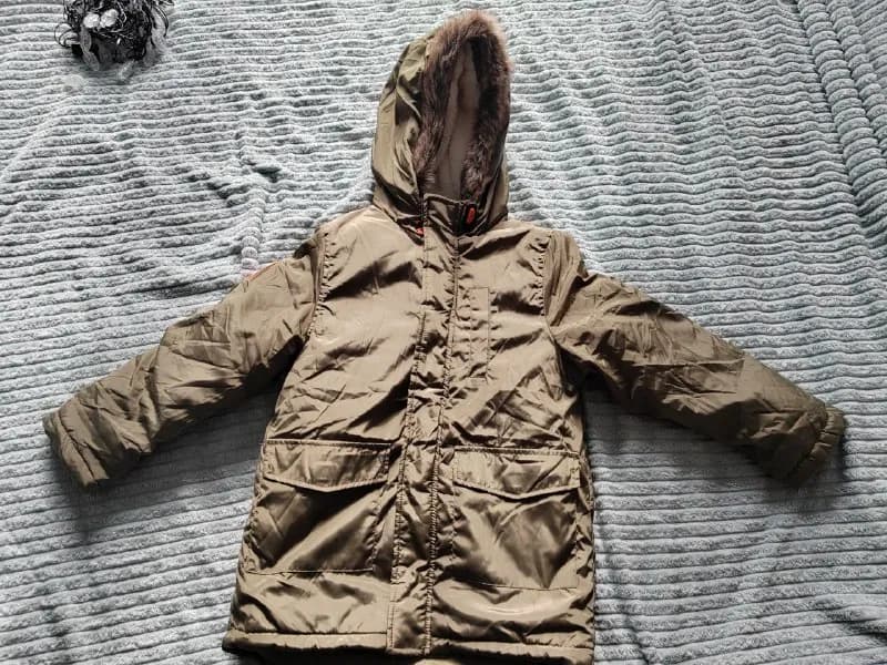60 лари. 9-10 лет — Тбилиси — 60 ₾