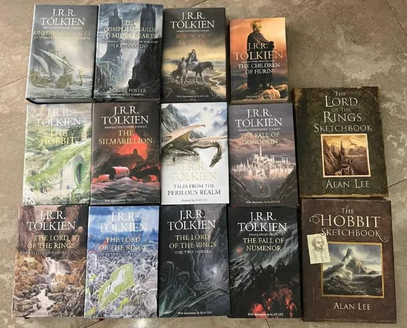 Harper&Collins, продаю как по частям, так и всю коллекцию. — Тбилиси