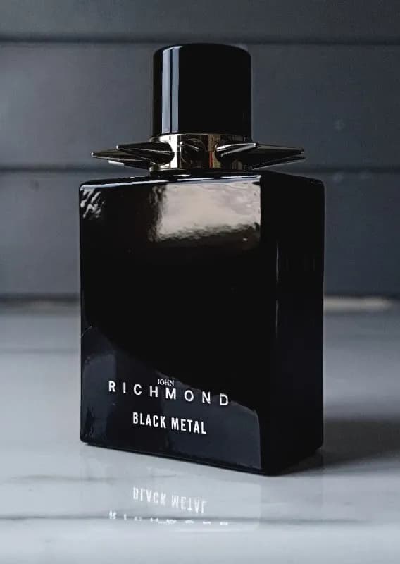 Richmond Black Metal 50ml — 60 лари. — Тбилиси — 60 ₾