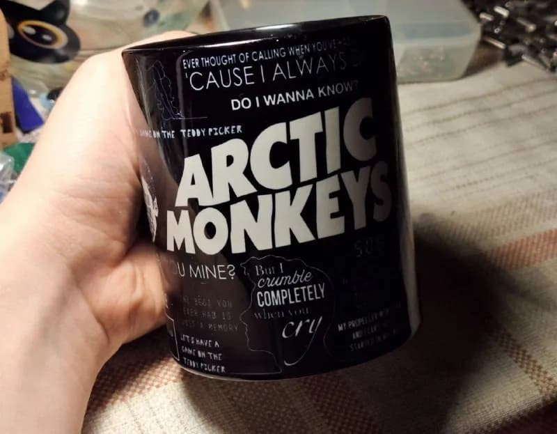 arctic monkeys 8 лари — Тбилиси — 8 ₾