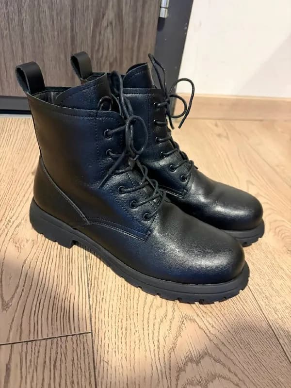 Kari. — Тбилиси — 70 ₾