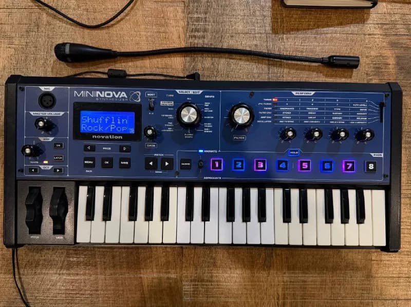 Novation Mininova, в отличном состоянии после профилактики — Тбилиси — 800 ₾
