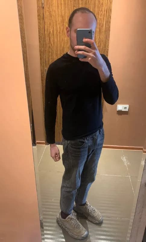 1. джинсы levi’s, размер 31-32 — Тбилиси — 3,230 ₾