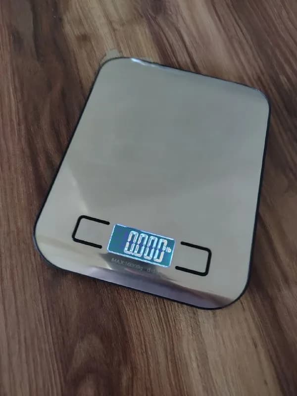 1 грамма до 10 кг — Батуми — 20 ₾