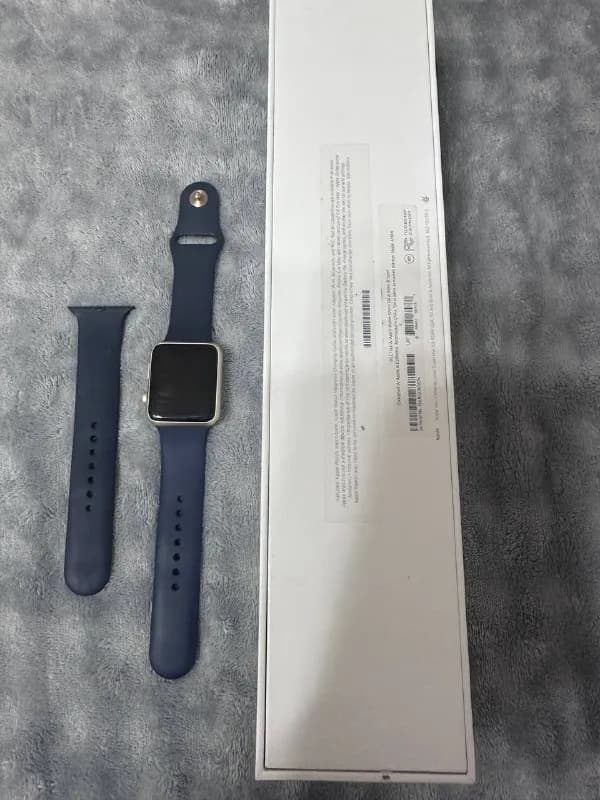 iPhone 5, в идеальном состоянии-100 Gel — Тбилиси — 100 ₾