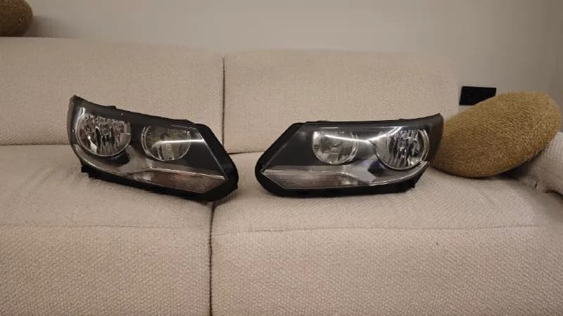 Фары Volkswagen Tiguan 2013 рестайлинг — Батуми — 200 ₾