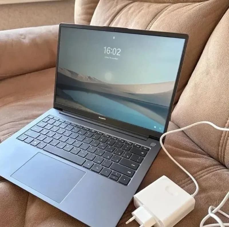 Huawei — Батуми — 250 $