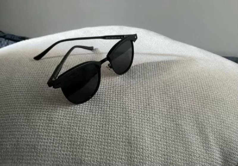 Очки фирмы Merrys — Батуми — 20 ₾