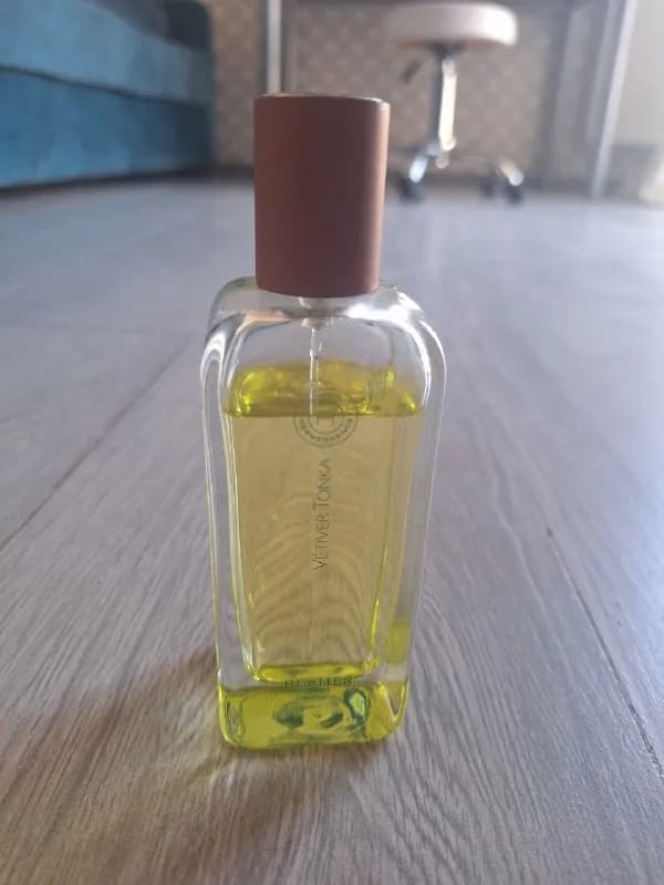 Hermes — vetiver tonka 100ml, практически полный (на фото 1) — Тбилиси — 500 ₾