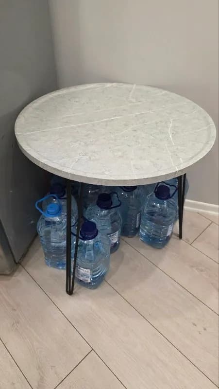 Журнальный столик — Батуми — 40 ₾