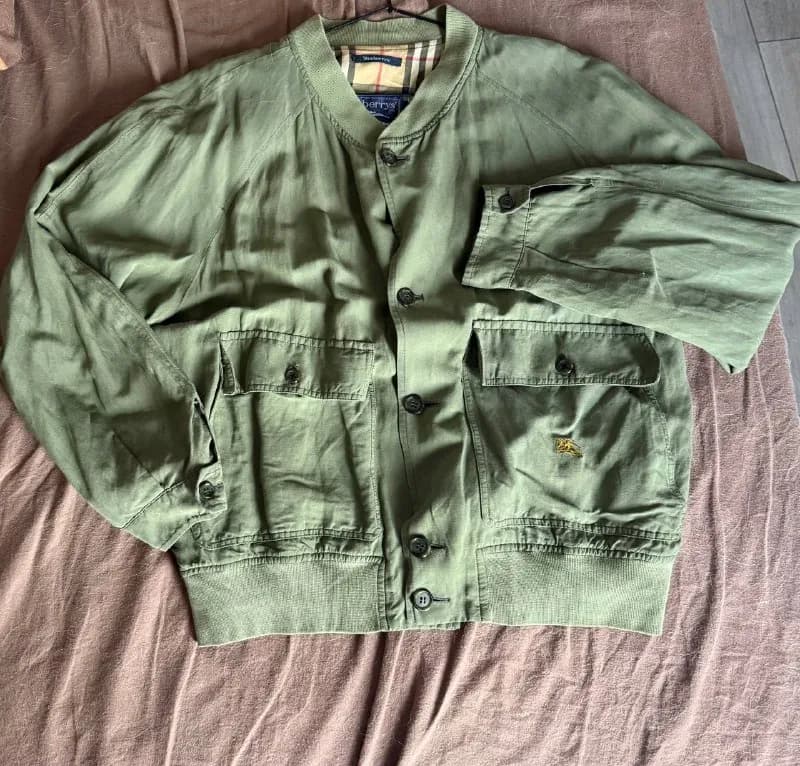 Винтажный бомбер Burberry — Тбилиси — 200 ₾