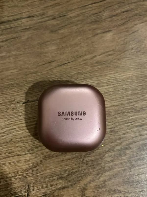 Samsung Galaxy Buds Live (оригинал) — Батуми — 170 ₾