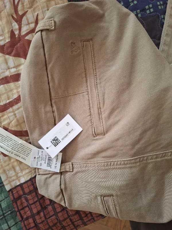 American eagle новые. Размер 14 32 w. Фасон клеш длина 107 см. — Тбилиси — 100 ₾