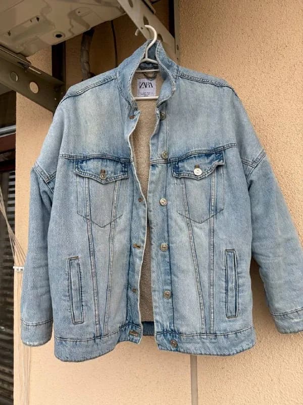 Джинсовка Zara с мехом внутри — Тбилиси — 40 ₾