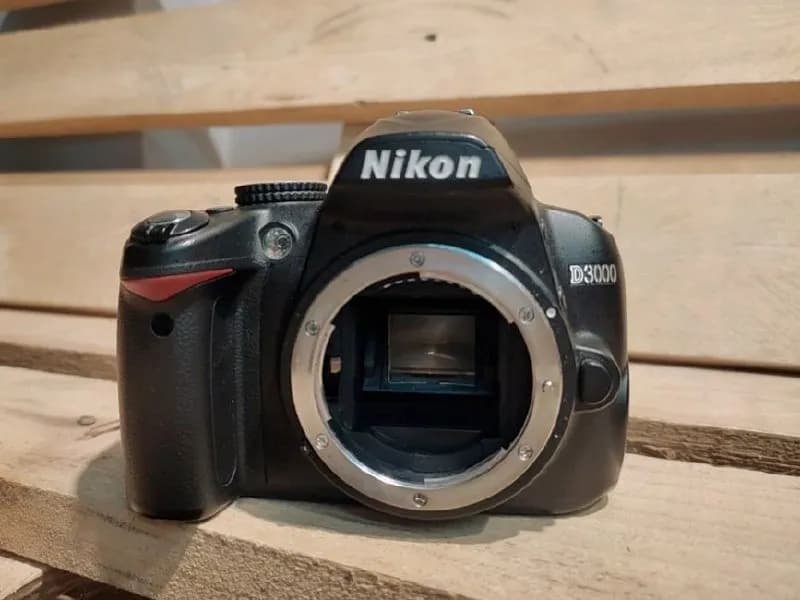 Nikon d3000 — Тбилиси — 100 ₾