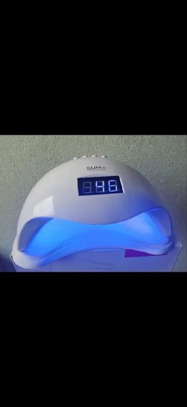 uv/led 45w. В хорошем состоянии. 30 лари. Сабуртало, Сулкхан Цинцадзе 43. — Тбилиси — 30 ₾