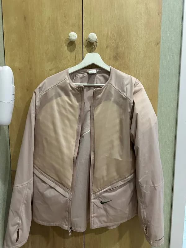 Nike — Тбилиси — 100 ₾