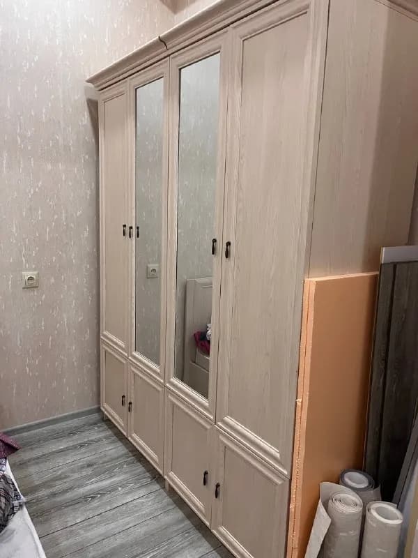Шкаф 203×160×52 см — Тбилиси — 500 ₾